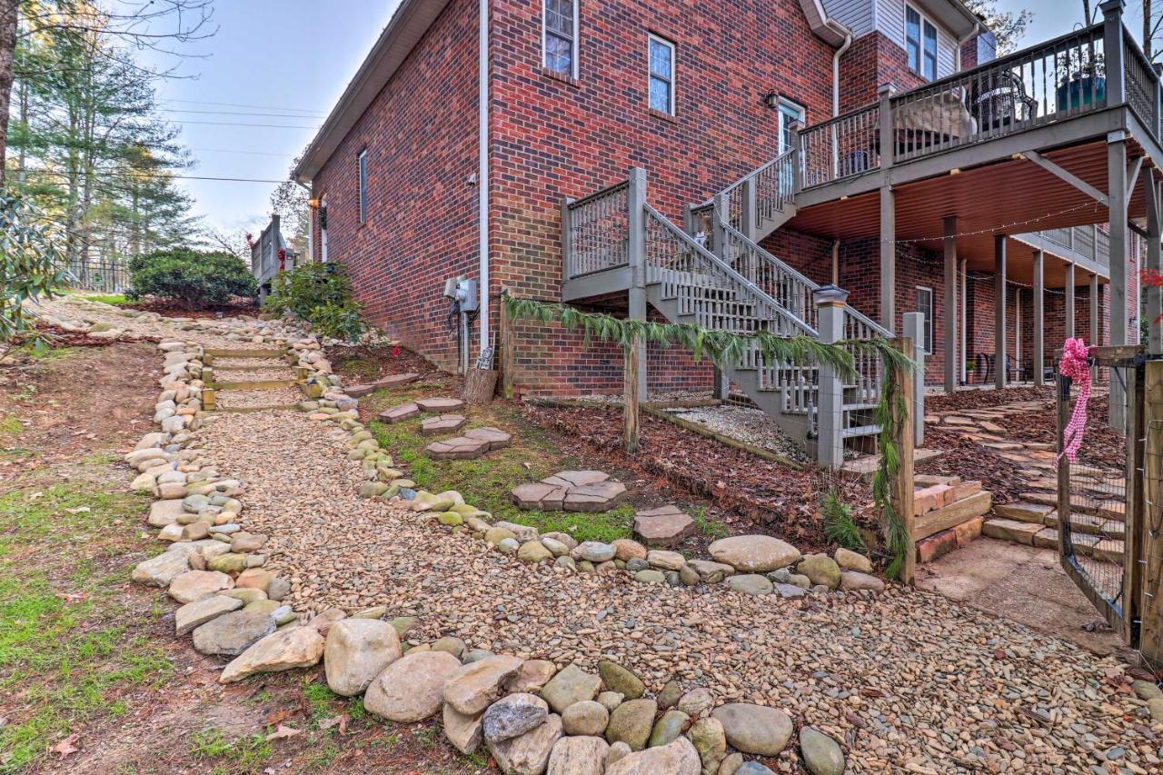 Private Hendersonville Hideaway With Fire Pit! Buitenkant foto
